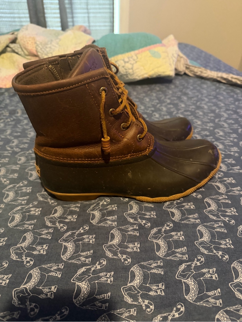 Women’s Brown Duck Boots - Classic Waterproof Winter Boot